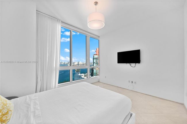 APT-3207 - 100 S Pointe Dr, Condo with 4 bedrooms, 5 bathrooms and null parking in Miami Beach FL | Image 25