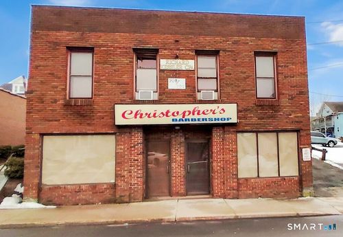 200 W Main St, Meriden, CT, 06451-4047 | Card Image