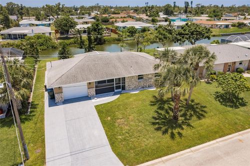 444 Edgewood Rd, VENICE, FL, 34293-2720 | Card Image