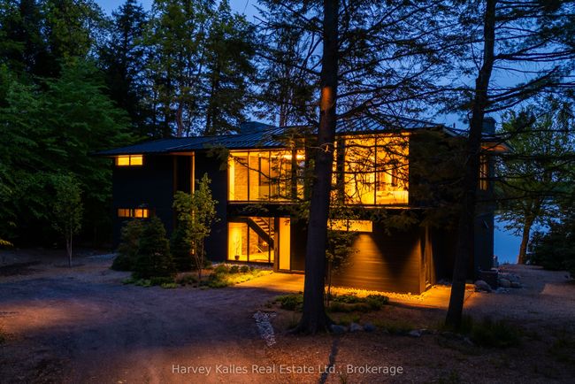 1005 Ham Rd, House other with 5 bedrooms, 6 bathrooms and 6 parking in Bala ON | Image 5