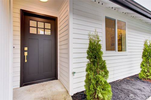 18006 49th Pl W, Lynnwood, WA, 98037-5400 | Card Image