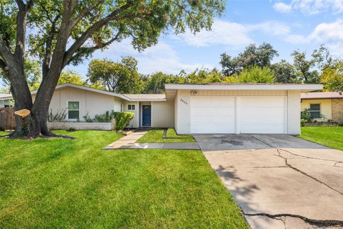 2426 Cloverdale St, Arlington, TX, 76010-7707 | Card Image