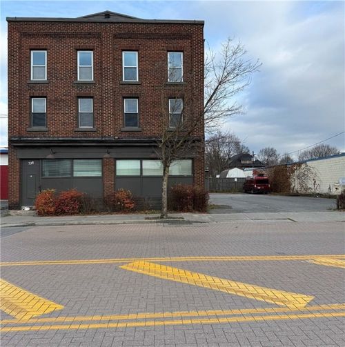 538 W State St, Ithaca, NY, 14850-5274 | Card Image