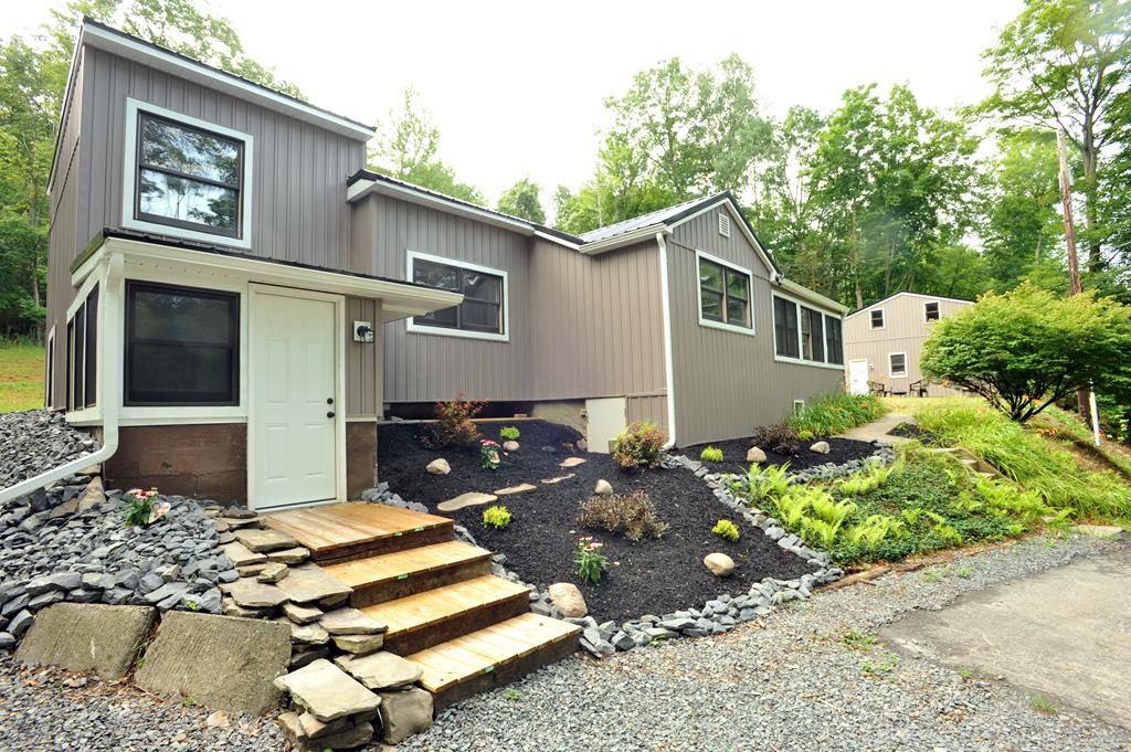 Ridge Rd, Horseheads, NY 14845