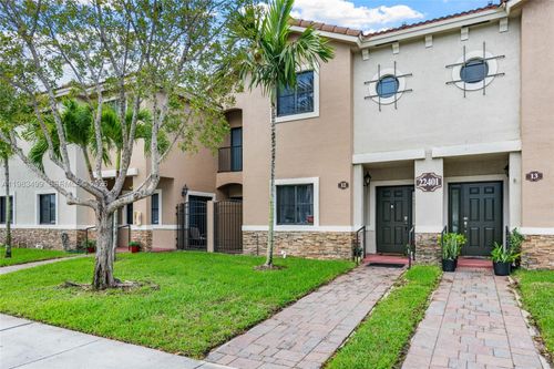 12-27-22401 Sw 88th Pl, Cutler Bay, FL, 33190-2035 | Card Image
