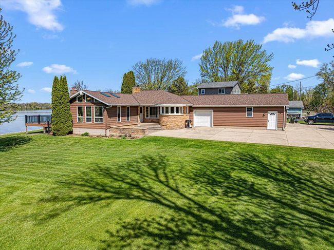 N4621 Lake Drive, House other with 2 bedrooms, 1 bathrooms and null parking in HUSTISFORD WI | Image 4