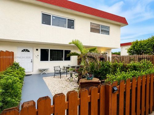 103-1520 Ne 151st St, North Miami Beach, FL, 33162-5953 | Card Image