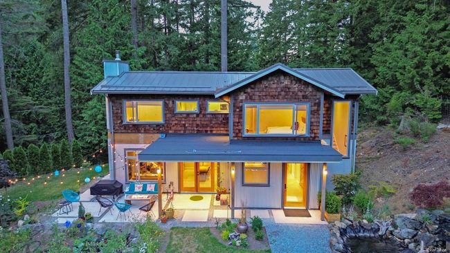 731 Grafton Road, House other with 3 bedrooms, 2 bathrooms and 5 parking in Bowen Island BC | Image 38