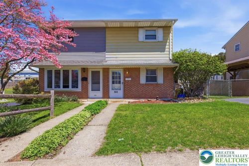 502 Poplar St, CATASAUQUA, PA, 18032-1346 | Card Image