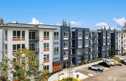 unit-111-14598 Westminster Way N, Shoreline, WA, 98133-6457 | Card Image