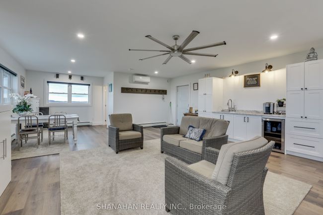 1575 Dobbyn Rd, House other with 2 bedrooms, 2 bathrooms and 20 parking in Alvinston ON | Image 21