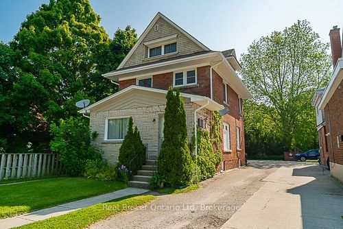 679 2nd Ave E, Owen Sound, ON, N4K2G7 | Card Image