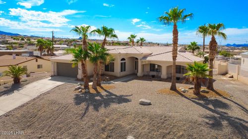 3220 Douglas Dr, Lake Havasu City, AZ, 86404-1524 | Card Image