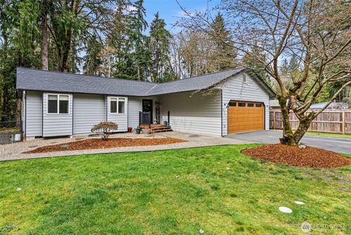 5771 Rest Pl Ne, Bremerton, WA, 98311-8207 | Card Image