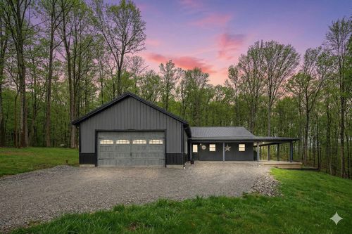 10867 Township Road 56 Ne, Mount Perry, OH, 43760-9404 | Card Image