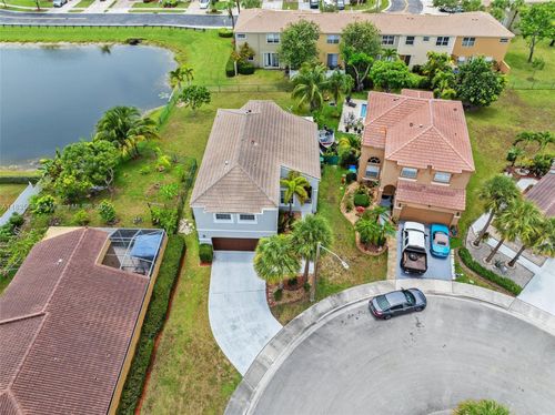 15376 Nw 14th Mnr, Pembroke Pines, FL, 33028-2450 | Card Image