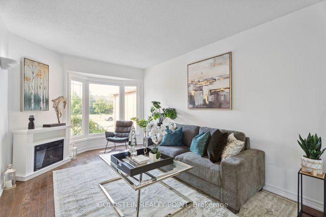 67 Hartrick Pl, House other with 4 bedrooms, 3 bathrooms and 3 parking in Whitby ON | Image 9