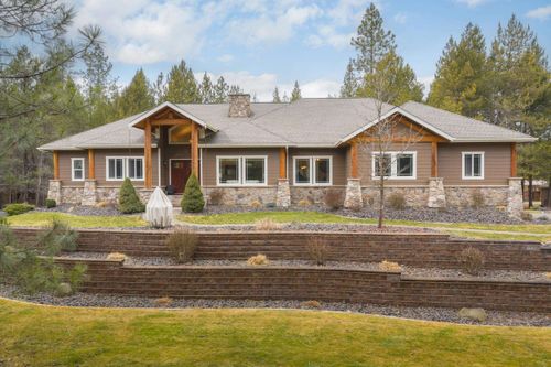 21615 N Green Pine Ln, Colbert, WA, 99005-9093 | Card Image