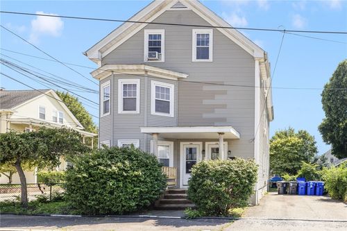 173 Quarry St, East Providence, RI, 02914-5210 | Card Image
