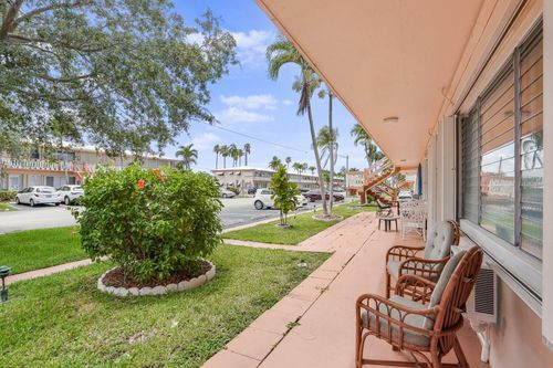 apt-5k-1015 Sw 11th Ave, Hallandale Beach, FL, 33009-6796 | Card Image