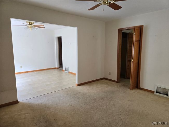 74 Kimberly Ave, Home with 4 bedrooms, 2 bathrooms and null parking in Buffalo NY | Image 4