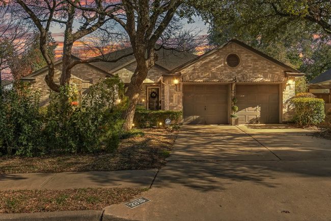 View of front of house featuring a front entry 2 car garage | Image 35