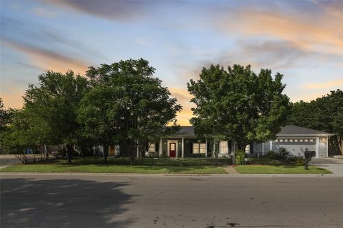 1708 Shag Bark Trl, Austin, TX, 78758-2627 | Card Image