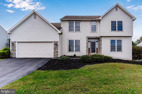 730 Harvest Dr, Harrisburg, PA, 17111-5600 | Card Image