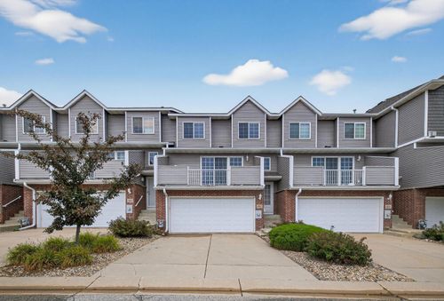 667 Shardlow Pl Ne, Byron, MN, 55920-1564 | Card Image
