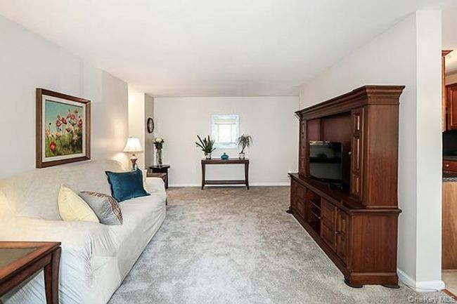 Spacious, open floor plan | Image 10