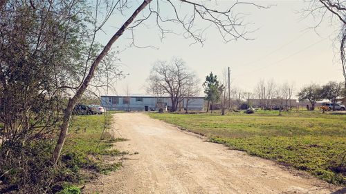 6623 Beard Rd, Needville, TX, 77461-9710 | Card Image