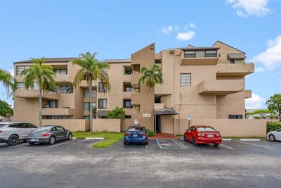 A208 - 10400 Sw 108th Ave, Condo with 1 bedrooms, 1 bathrooms and null parking in Miami FL | Image 1