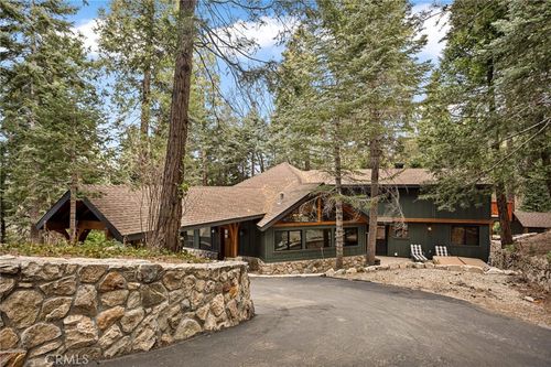 885 Ca-173, Lake Arrowhead, CA, 92352 | Card Image
