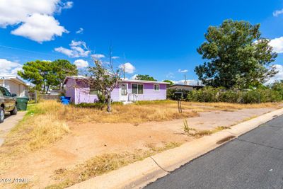 133 Wolfe Street, House other with 3 bedrooms, 2 bathrooms and null parking in Sierra Vista AZ | Image 2