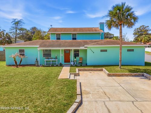 1308 7th St N, Jacksonville Beach, FL, 32250-4767 | Card Image