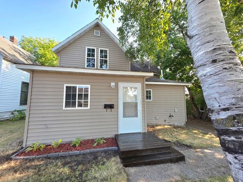 117 Union St W, Detroit Lakes, MN, 56501-2446 | Card Image