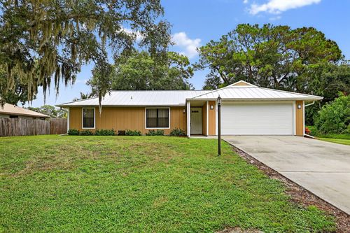 7902 Fort Walton Ave, Fort Pierce, FL, 34951-2407 | Card Image