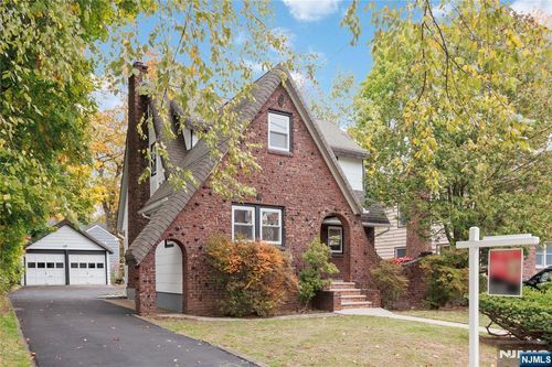 451 Sagamore Ave, Teaneck, NJ, 07666-2639 | Card Image