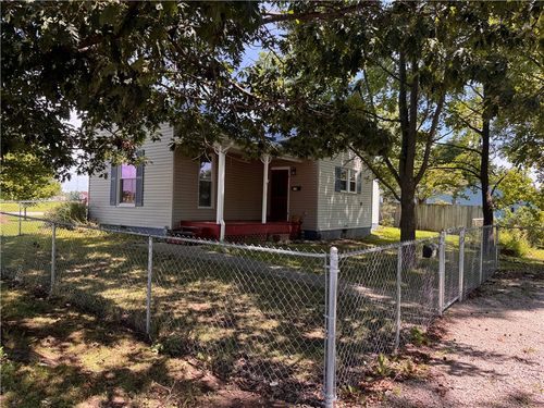 515 N 2nd St, Marshall, IL, 62441-1011 | Card Image