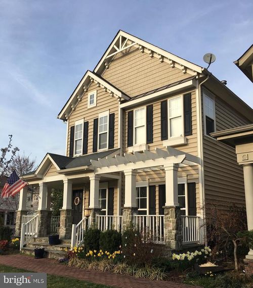 9157 Stonegarden Dr, LORTON, VA, 22079-4739 | Card Image