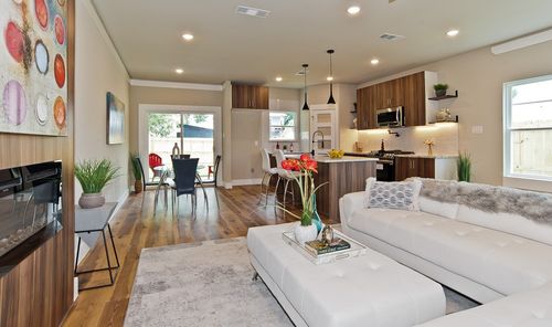 717 Sunset Ave, Dallas, TX, 75208-4928 | Card Image