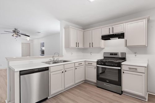 16225 Hamilton Point Cir, Manor, TX, 78653-5267 | Card Image