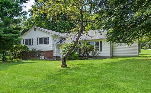 21 Sunnycrest Rd, Carmel, NY, 10512-1906 | Card Image