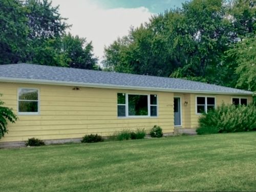 4775 Douglas Rd, Oswego, IL, 60543-9544 | Card Image