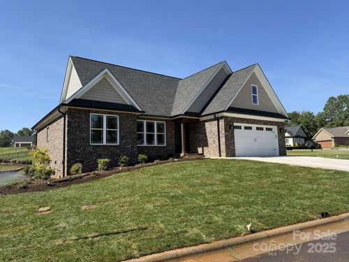 4173 Holly Cir Ne, Conover, NC, 28613-9434 | Card Image