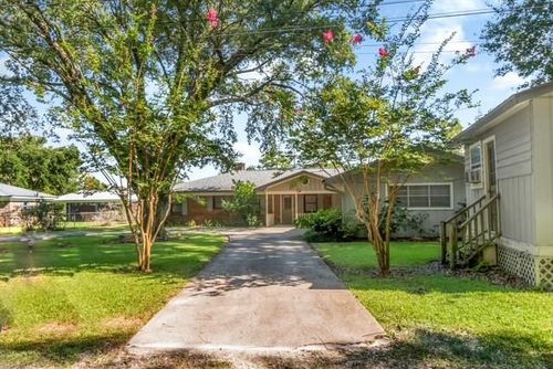 3626 Mr Johnny Rd, Theodore, AL, 36582-8208 | Card Image