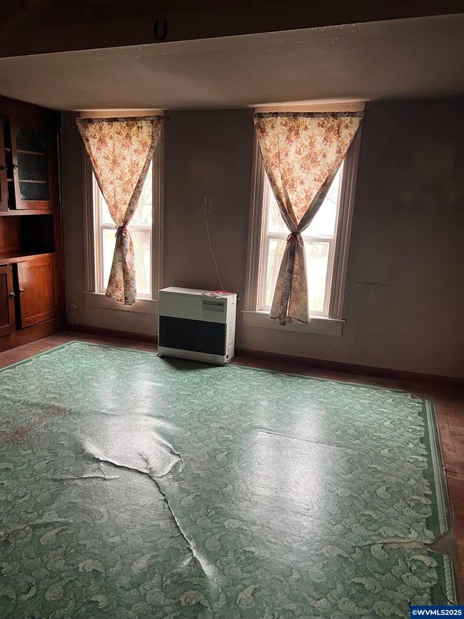 955 B St, House other with 3 bedrooms, 1 bathrooms and null parking in Fossil OR | Image 11