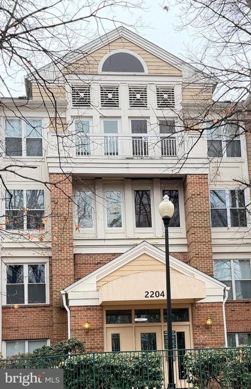 apt-112-2204 Westcourt Ln, HERNDON, VA, 20170-5825 | Card Image