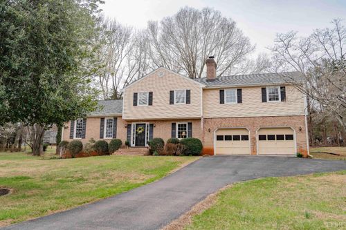 204 Blumont Dr, Lynchburg, VA, 24503-3402 | Card Image