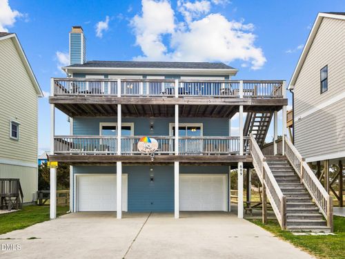 609 S Shore Dr, Surf City, NC, 28445-6704 | Card Image